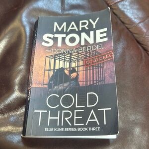 Cold Threat, Book Three, Ellie Kline Series